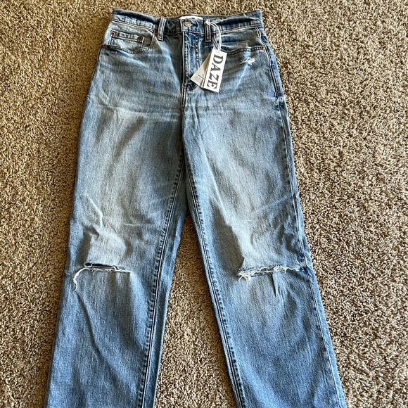 NWT! Daze Denim Sundaze High-rise Dad Jeans - Picture 1 of 7